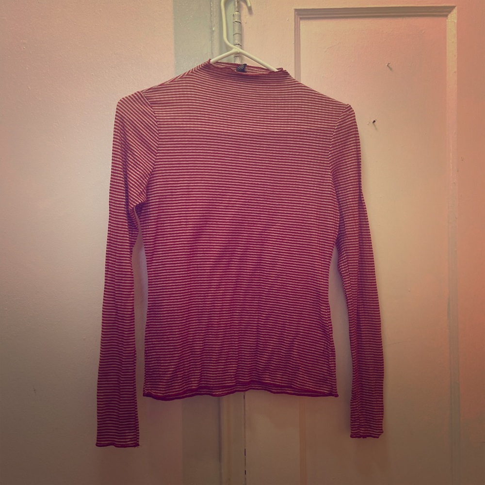 Long sleeve striped shirt